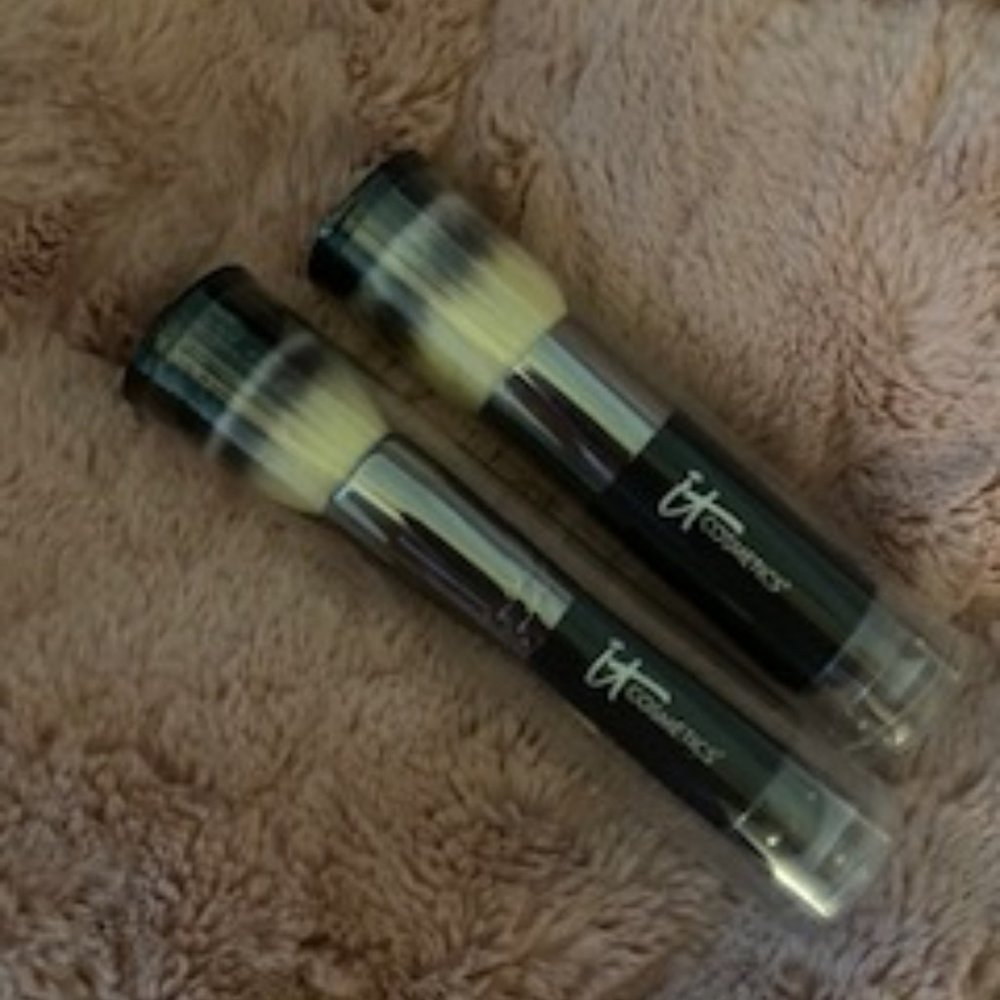 IT Cosmetics Heavenly Luxe Brushes - Set of 2